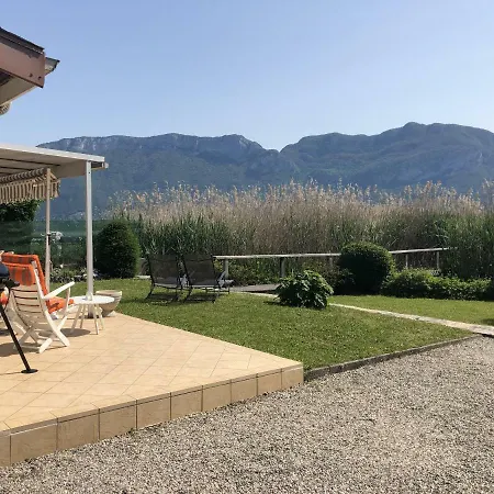 Holiday home Angel Services - La Maison De La *