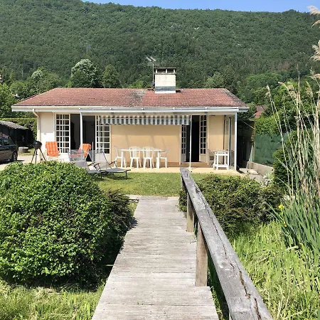 Angel Services - La Maison De La Semesterbostad