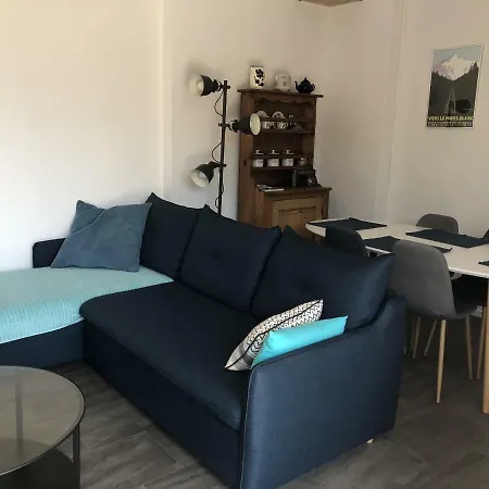 Angel Services - La Maison De La Holiday home